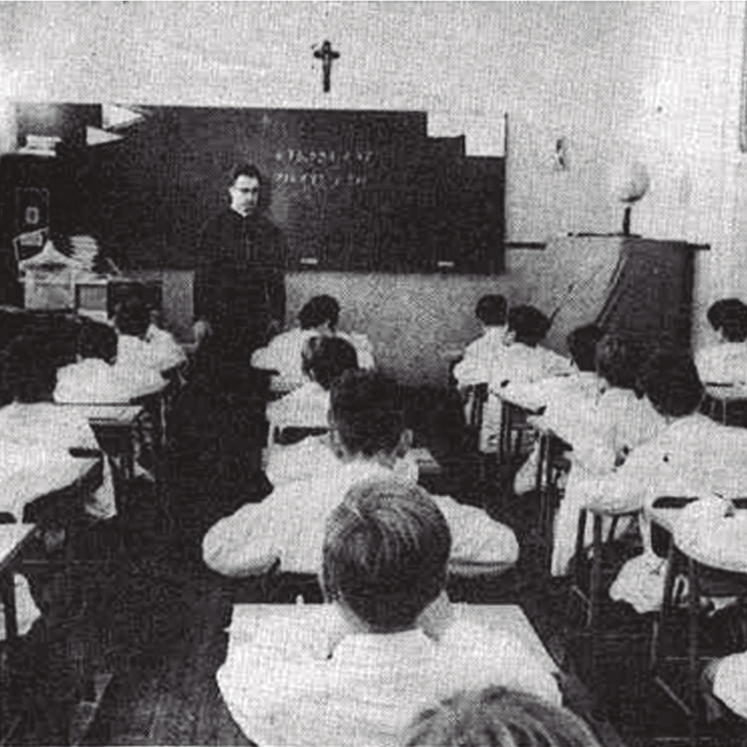 1919