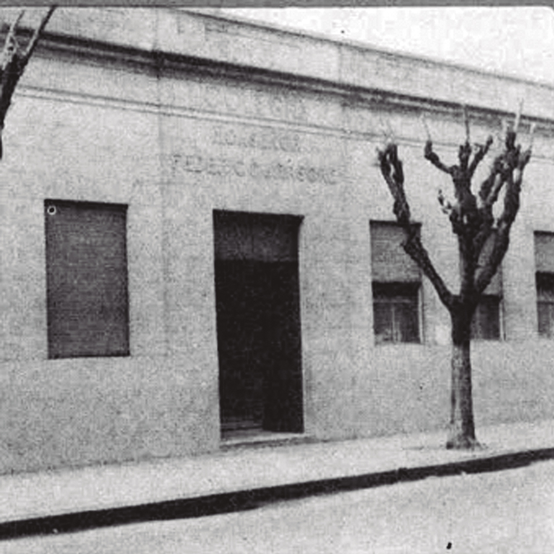 1928